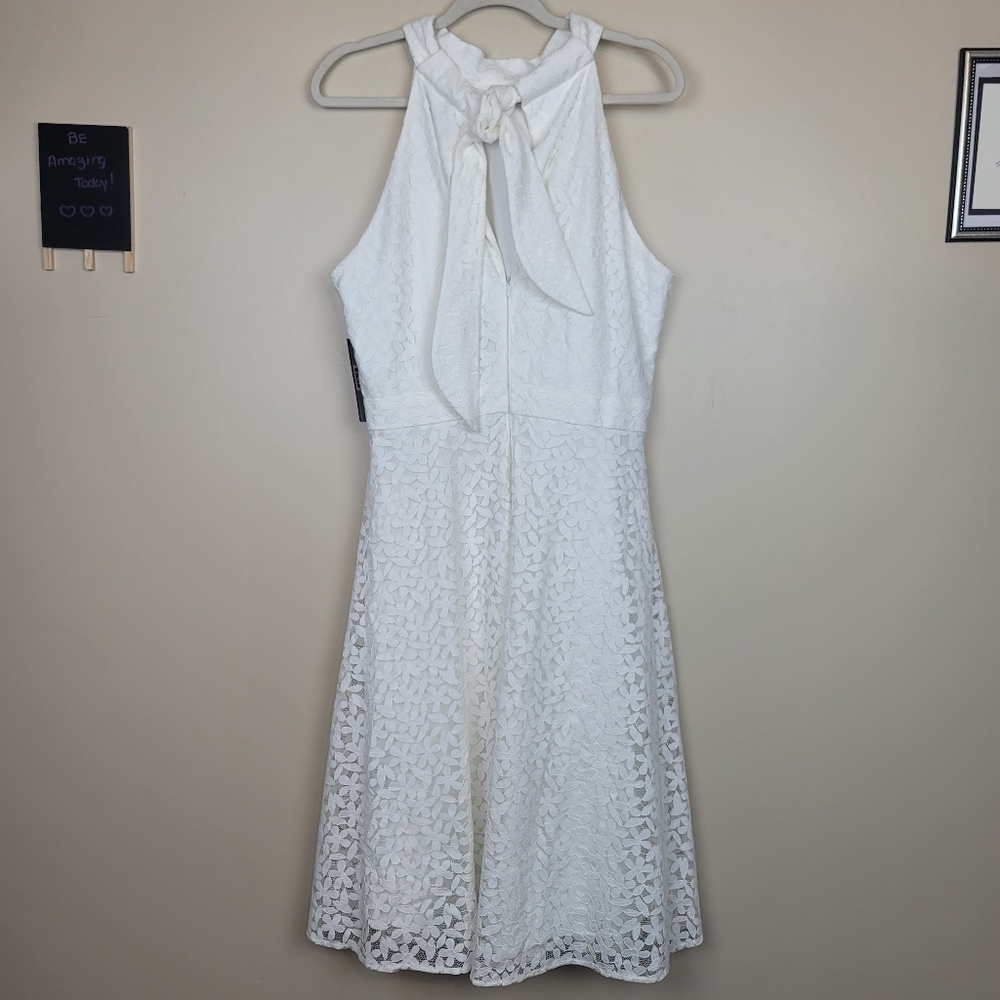 NWT Tahari Ivory Daisy Lace Fit & Flare Dress size 14 - Picture 8 of 11